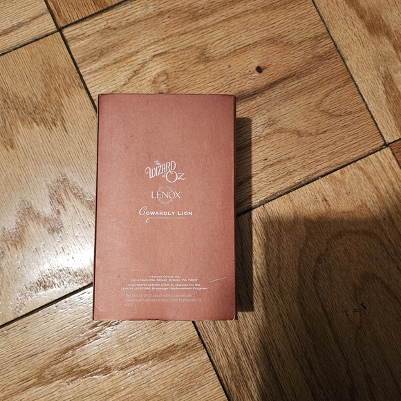 Wizard Of Oz Lenox Ornament - Cowardly Lion NWT - Picture 5 of 9